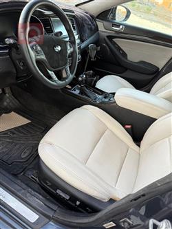 Kia Cadenza